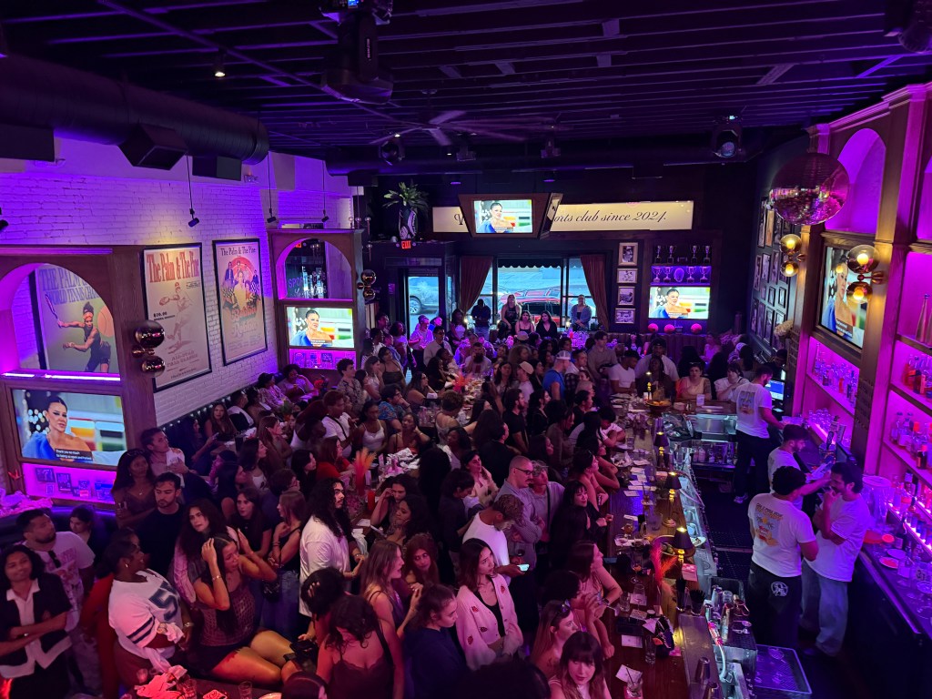 ‘Love Island USA’ Season 8: Fans pack LA bars to watch finale together – Orange County Register