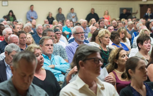  Chairs are packed, leaving standing room only during a discussion on sober-living homes at the San Clemente Community Center in San Clemente in 2016. (Photo by Matt Masin, Orange County Register, SCNG)