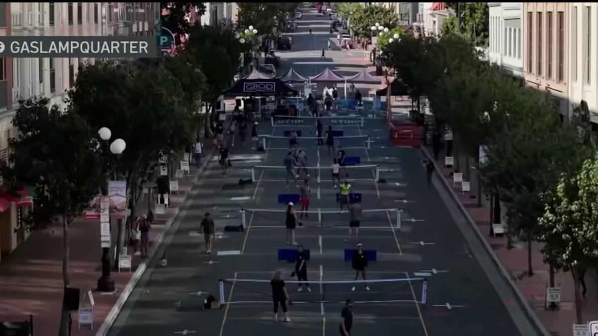 Pickleball craze takes over the streets of the Gaslamp Quarter