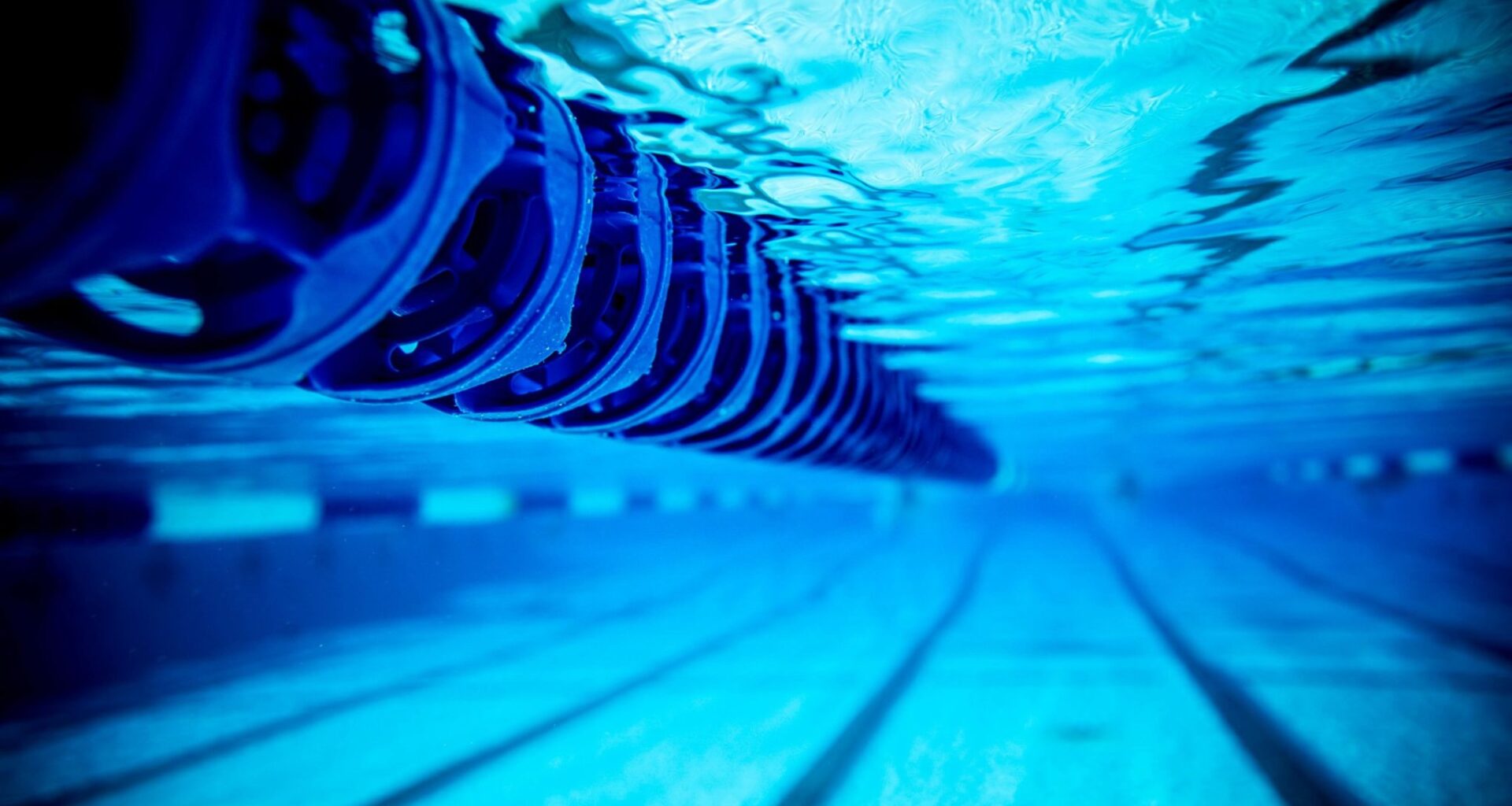 Quicksilver Boys Break 17-18 200 Free Relay NAG, Lonsdale Shines On Day 1 of Sacramento Futures