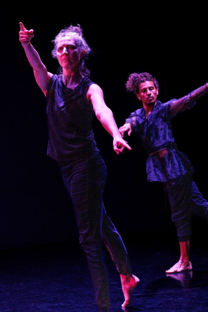 Dance Band: On the Verge - Sarah Leddy and Edwin Sigüenza in "#OMGODDESS", Choreography by Sarah Leddy - Photo by Daniel Stamm.