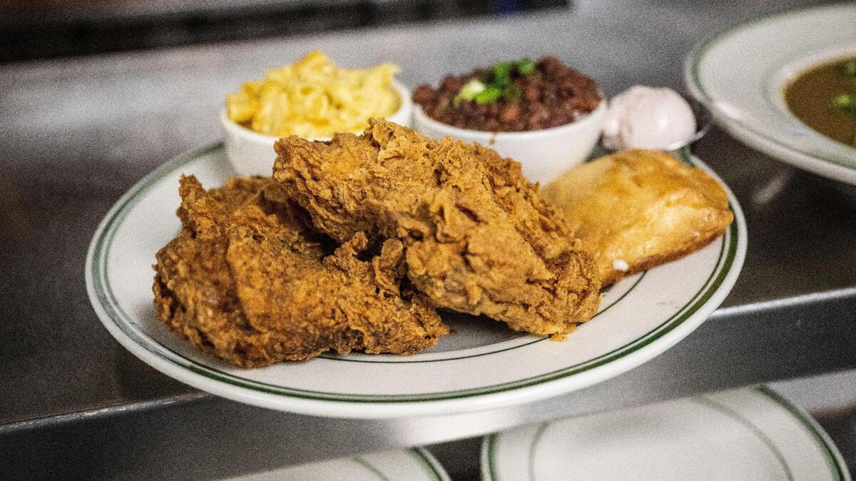 Fixins Soul Kitchen in Oak Park earns national recognition
