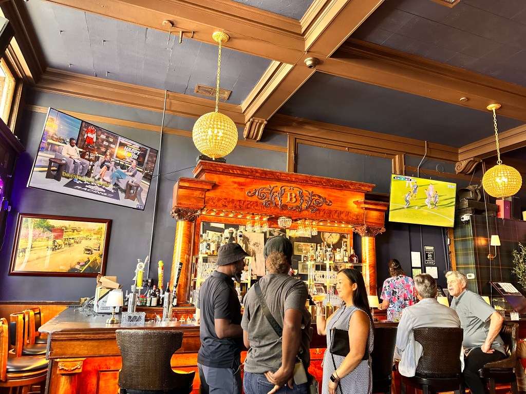 Change at The Bank: Longstanding Saratoga bar gets a facelift – The Mercury News