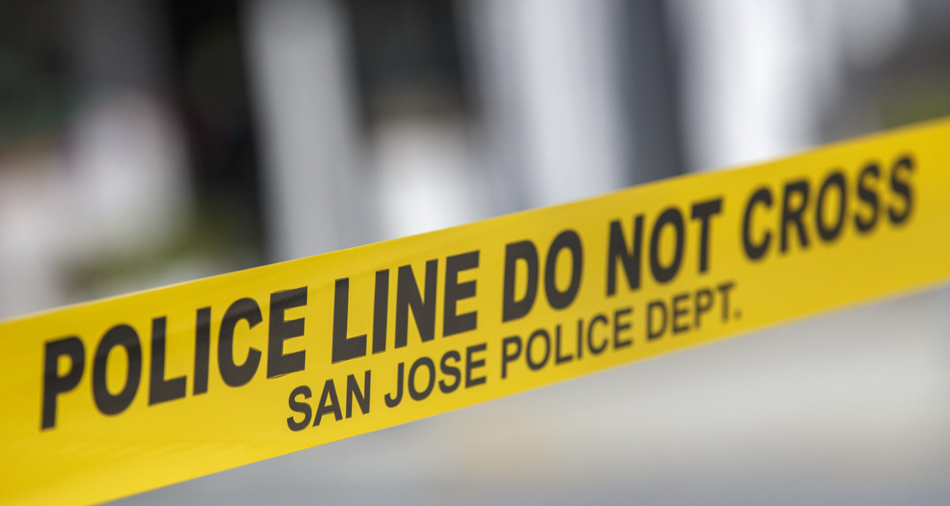 One hospitalized after pickup truck plows into San Jose crawfish restaurant – The Mercury News