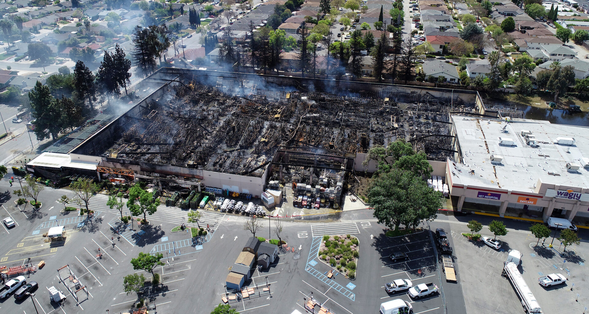 Dick's Sporting Goods eyes revamp at fire-scorched San Jose retail site