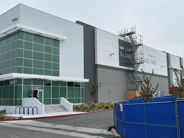 Data center, research, and industrial building at 5853 Rue Ferrari in south San Jose, seen on Dec. 10, 2025.(George Avalos/Bay Area News Group)