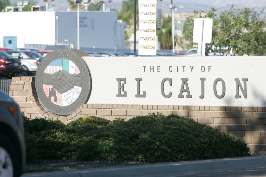 El Cajon City Council turns down pay raise amid budget concerns