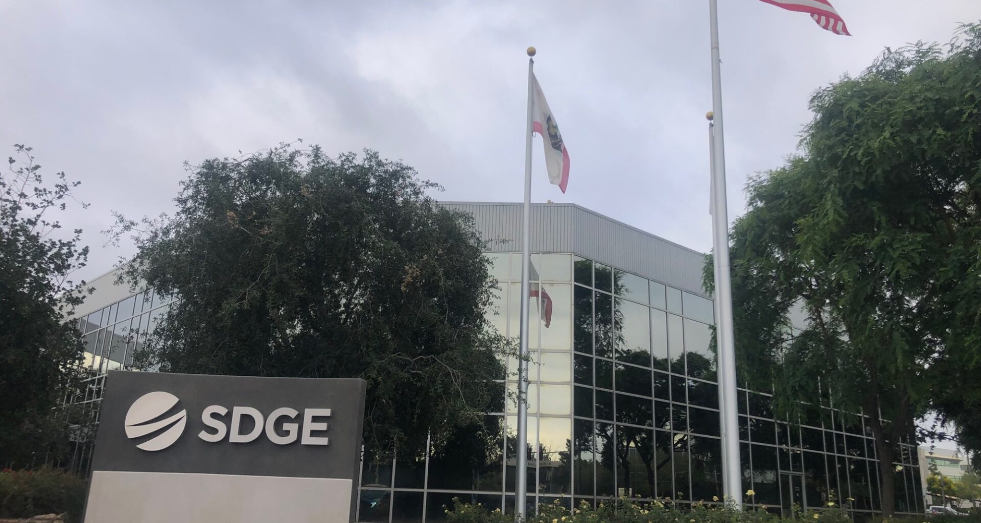 Equipment failure leaves more than 3,000 customers without power – San Diego Union-Tribune