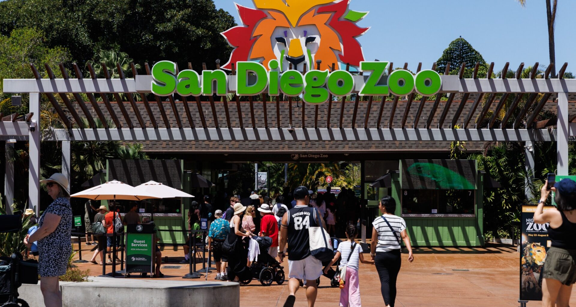 Parking in Balboa Park will be free again next year — but will the zoo follow suit? A lot hinges on its decision. – San Diego Union-Tribune