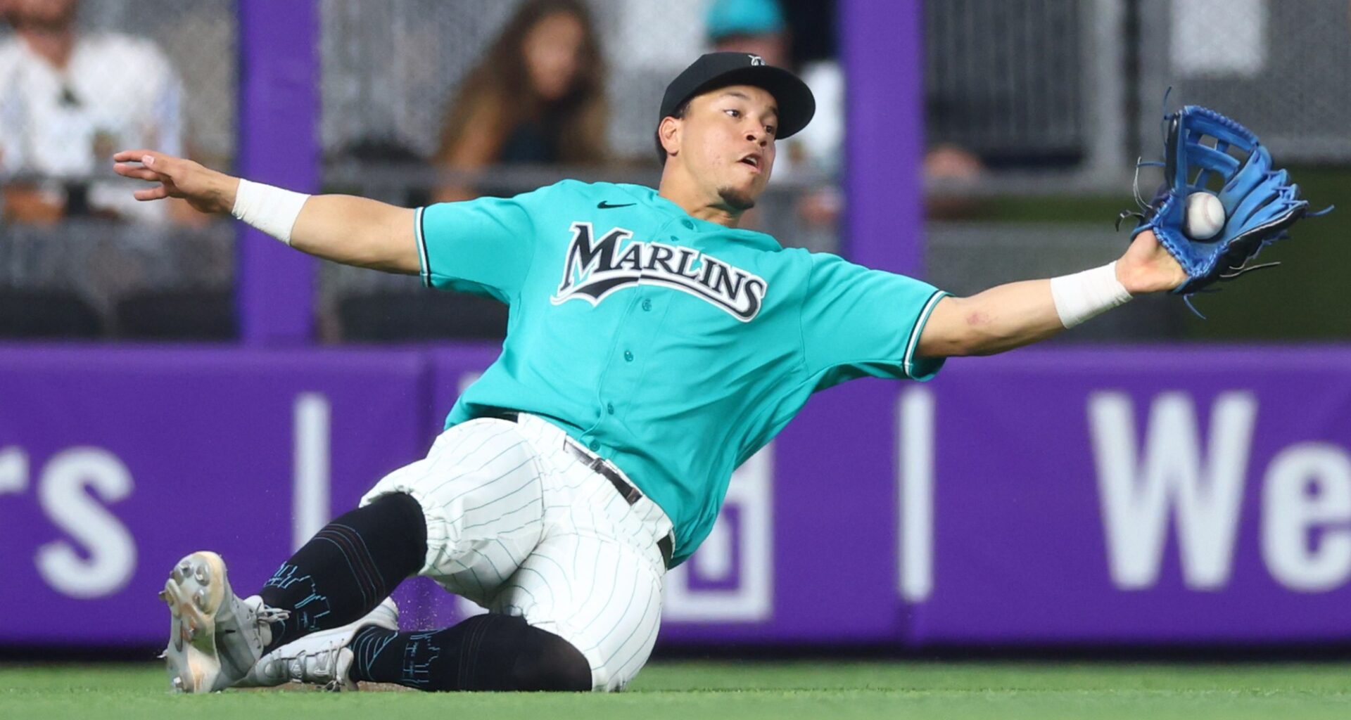 Padres on deck: Visiting the skidding Marlins to close road trip