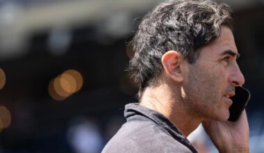 Tom Krasovic: Padres must be smart buyers if they decide to go for it at trade deadline