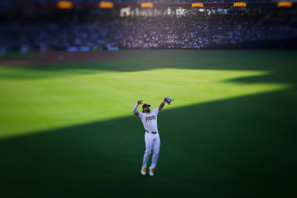 Padres announce 2027 schedule; will open vs. D-backs, finish in Chicago