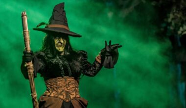 Knott’s Scary Farm tickets just eerily emerged from the mist – NBC Los Angeles