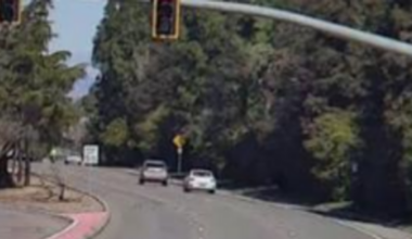 Fresno mayor backs charter change for third term