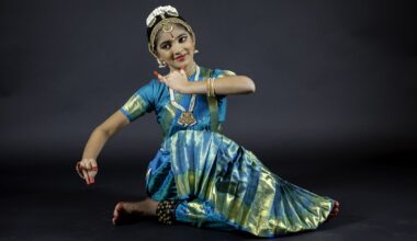 Shriya Kashyap Shines in Bharatanatyam Performance Choreographed by Malathi Iyengar