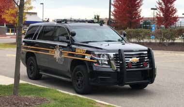 Driver Arrested Following Pursuit Through Oakland County – The Oakland Press