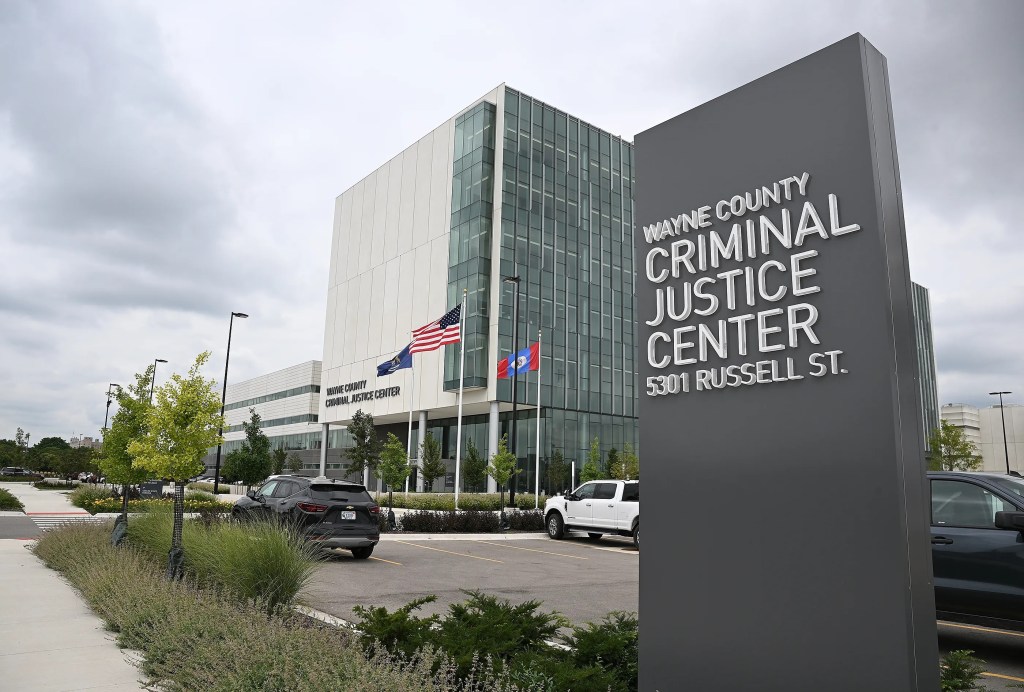 Accused killer of teenager London Thomas pleads guilty – The Oakland Press