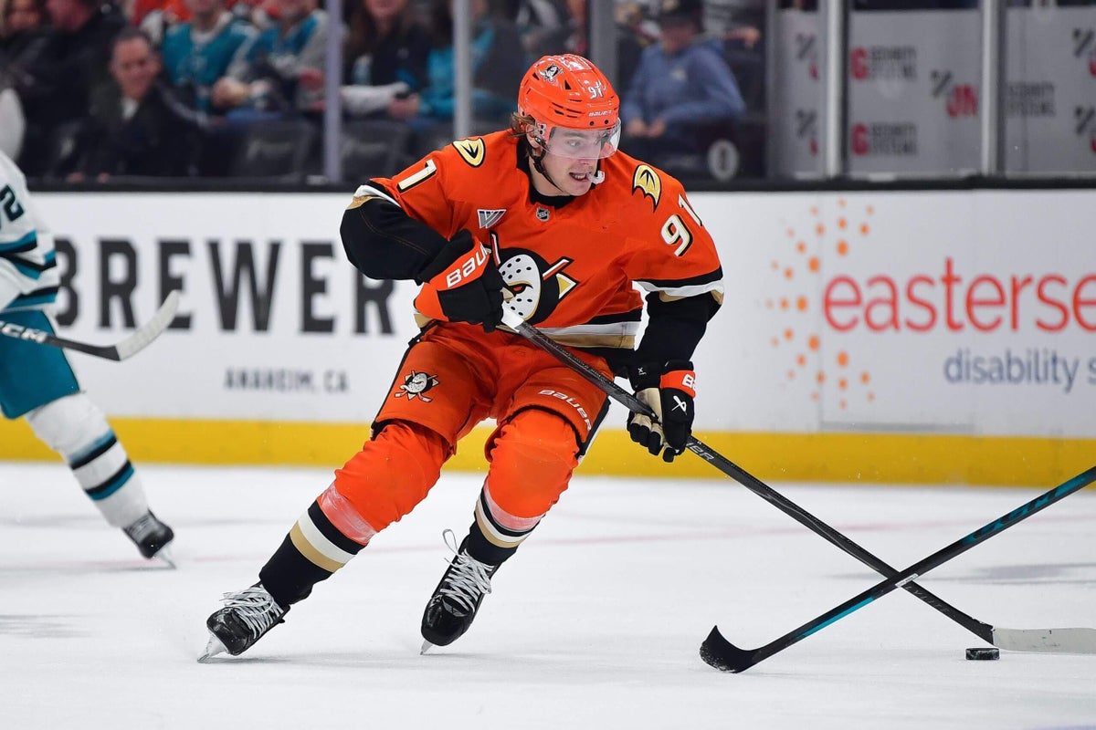 Flyers tender Leo Carlsson offer sheet that would make him NHL’s highest-paid player