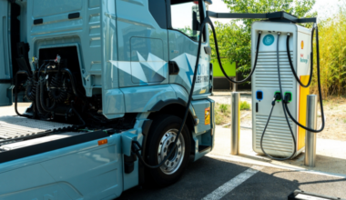 California’s new incentive program could cause battery electric tractor-truck sales to skyrocket