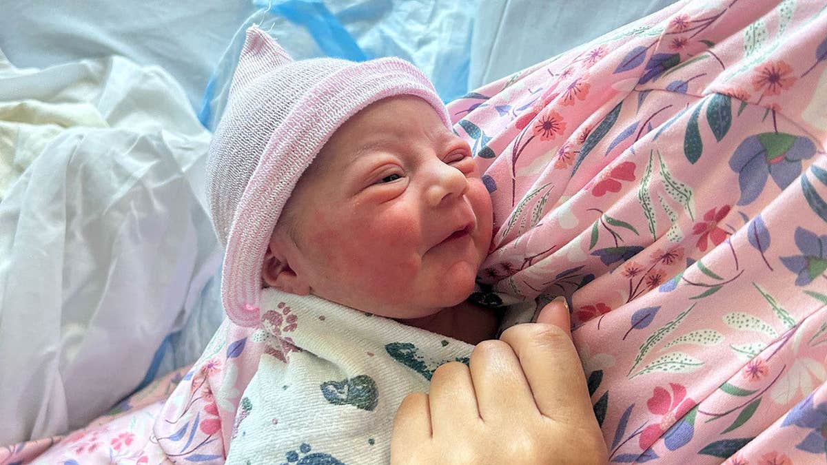 Newborn baby born in Jack in the Box parking lot