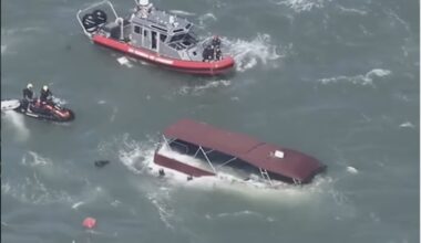 One Dead and 3 Missing After Boat Sinks On San Francisco Bay