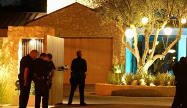 Two home break-ins reported in the San Fernando Valley – NBC Los Angeles
