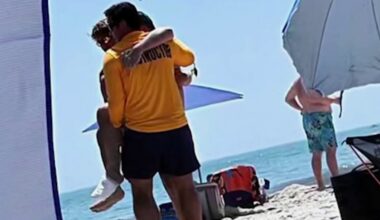Shark bite feared after swimmer is injured at Jones Beach – NBC New York