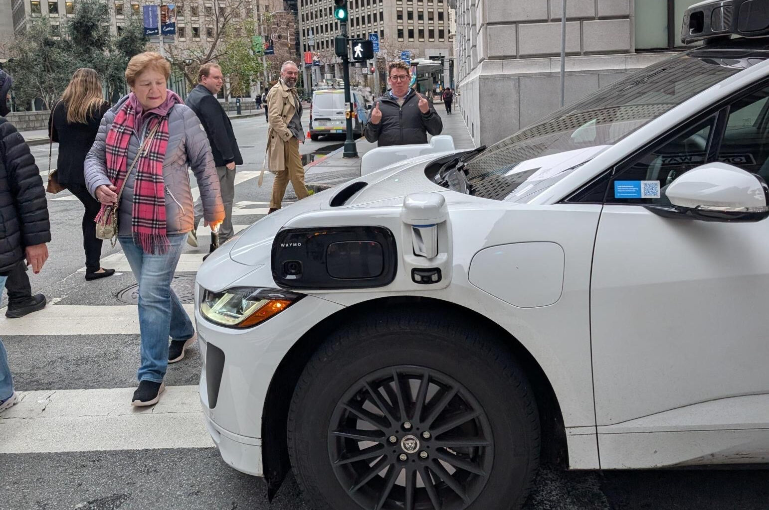 Federal lawmaker steps in after S.F. Waymo fiascos