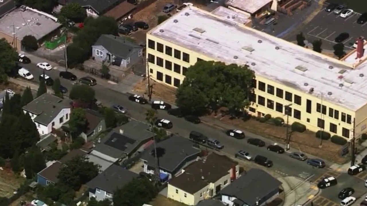 25-year-old woman killed in Oakland outside career center: family