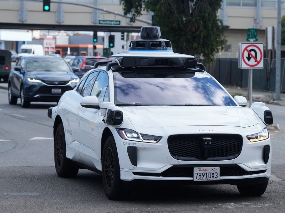 Most Angelenos Still Wary Of Driverless Cars, USC Survey Finds