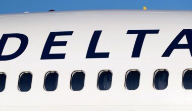 LA-bound Delta flight from Bay Area diverts to Fresno after engine issue