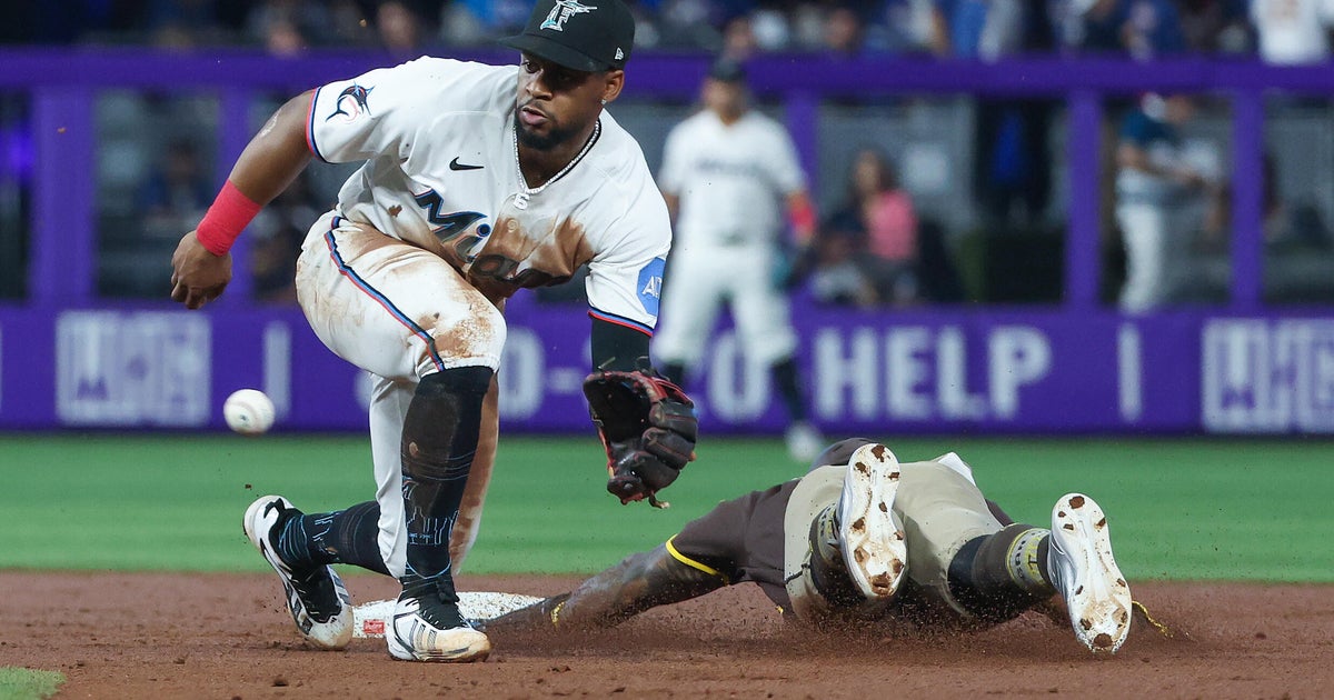 San Diego Padres beat the Miami Marlins 7-2, extending losing streak to 11