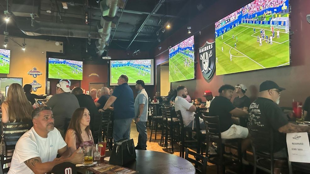 Just Wing It in Southwest Bakersfield held a watch party for the USA vs. Bosnia and Herzegovina game on Wednesday, July 1, 2026. (KBAK/KBFX)