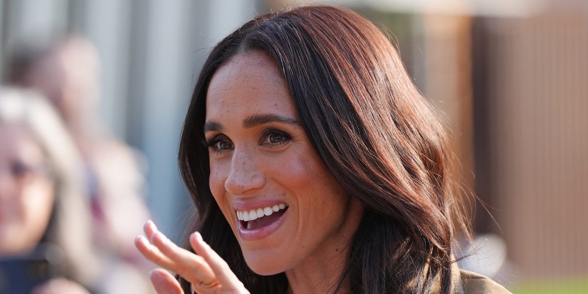 Meghan Markle Is the Epitome of California Cool in This Rare Laidback Photo