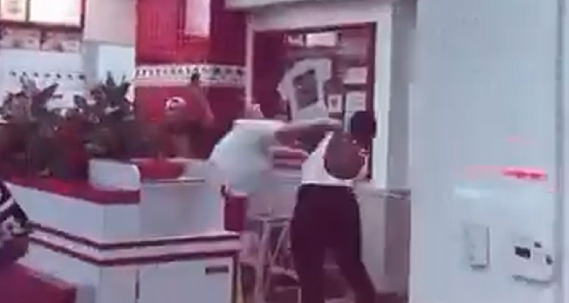 In-N-Out Fight Breaks Out Between Employee & Customer, on Video!