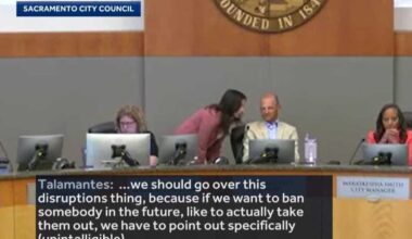 Sacramento mayor and vice mayor caught on hot mic discussing bans