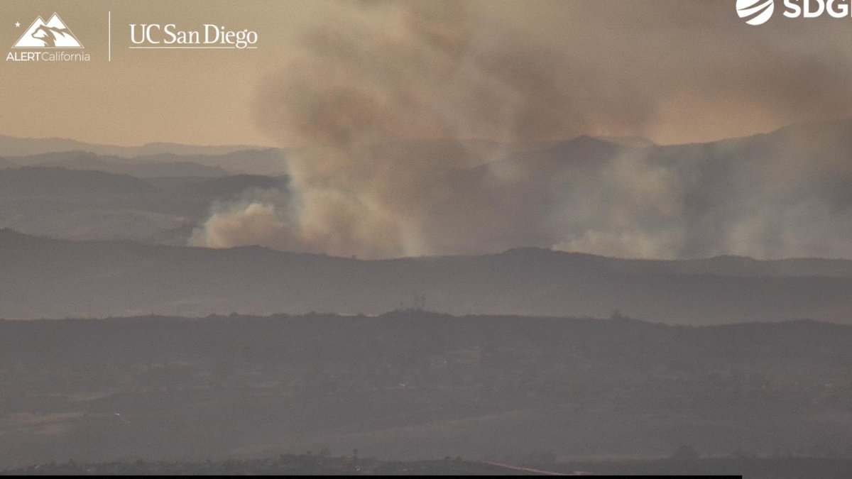 Fire burning near Camp Pendleton prompts smoke advisory and road closure – NBC 7 San Diego