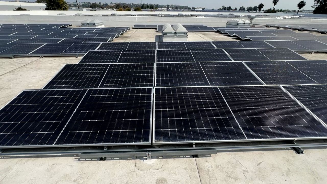 Carson welcomes first community solar project