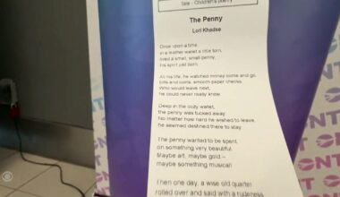 California airport offers free Short Story Dispenser for travelers