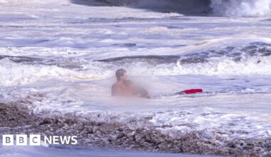 Bystander video shows teen lifeguard's dramatic ocean rescue