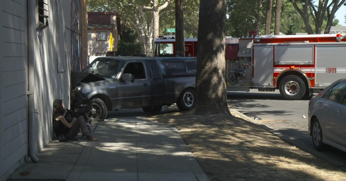 chr-16th-street-vehicle-vs-building-jul31.jpg