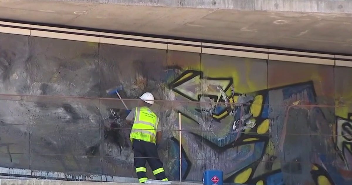 Cleanup finally begins at the infamous downtown Los Angeles 'grafitti towers'