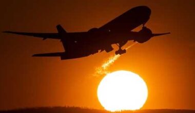 How to eat and drink to minimize jet lag