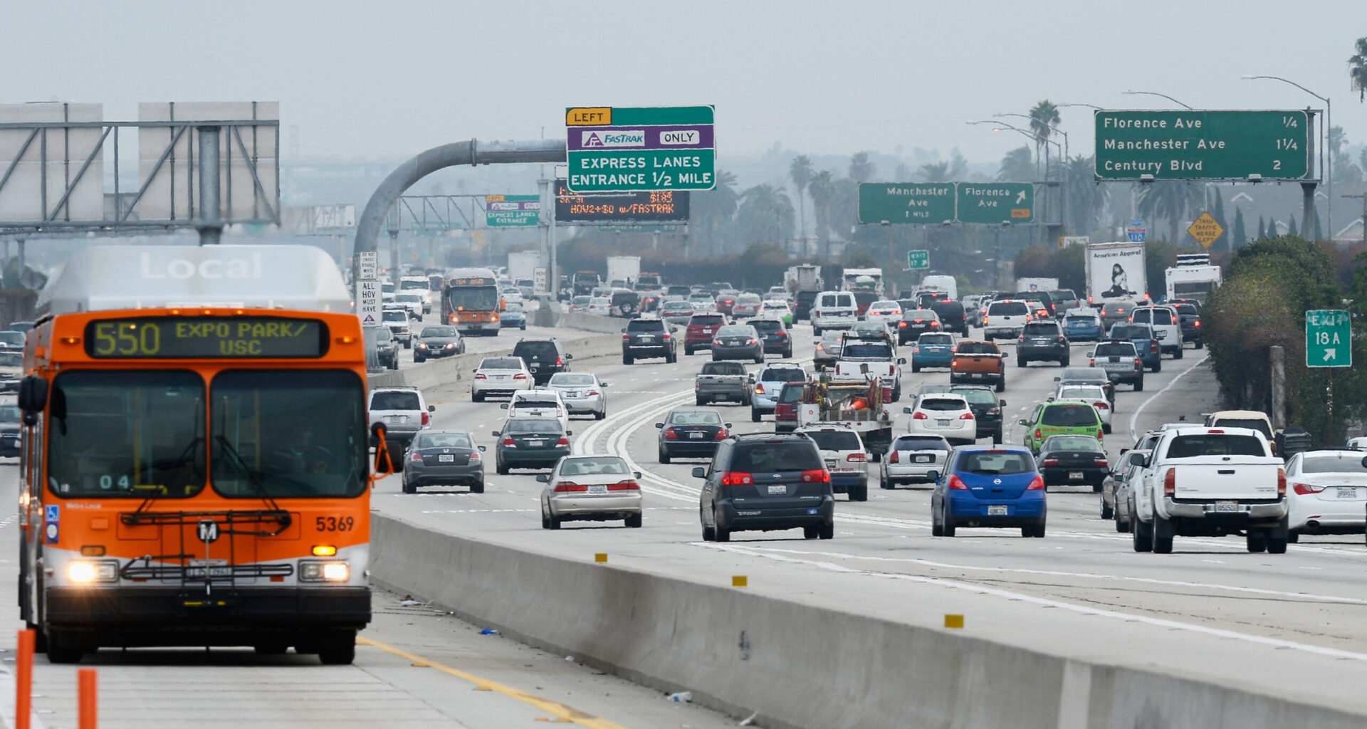 Los Angeles Traffic Costs Commuters 137 Hours a Year