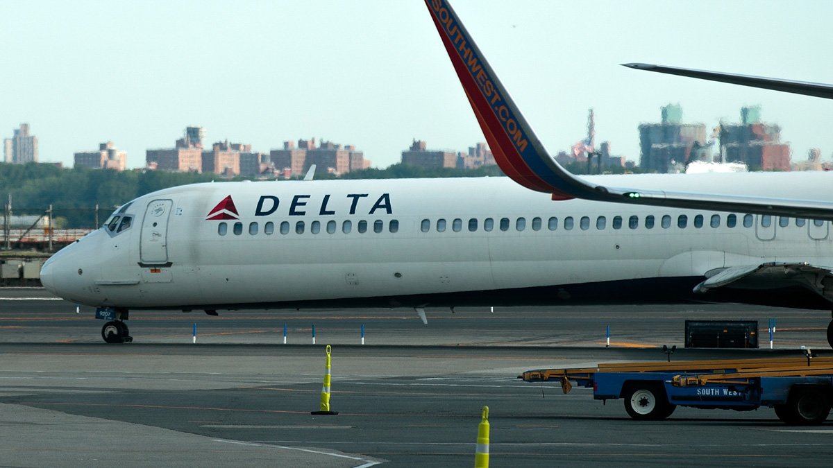 Delta flight diverted to Fresno after engine warning – NBC Bay Area