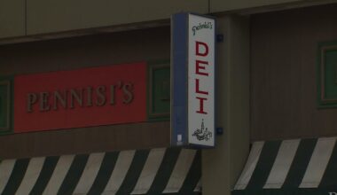 Downtown Sacramento deli Pennisi's closes after more than 70 years