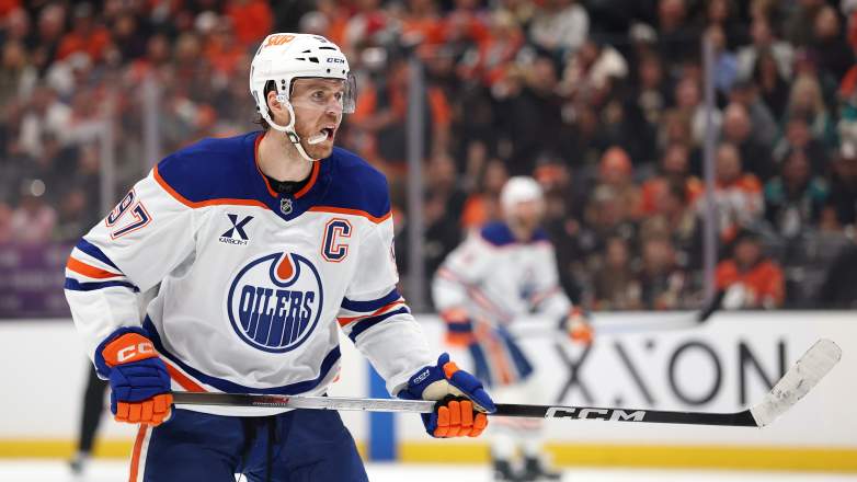 The Philadelphia Flyers would love to land Connor McDavid in the future.