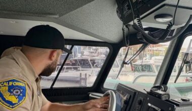 OSPR Joins Multi-Agency Task Force Targeting Illegally Moored Boats in Oakland Estuary