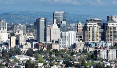 Oakland City Council to consider stronger immigrant protections