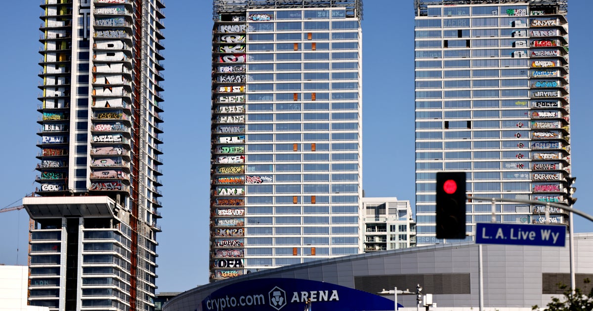 Graffiti removal set to begin at downtown LA's infamous "Graffiti towers," Mayor Bass says